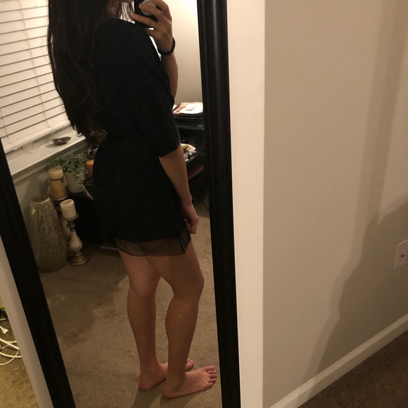 Vera Wang Formal Front Tie Blouse - Picture 5 of 6